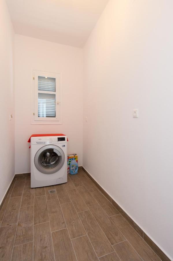 Apartament Mosxa House Artemonas Zewnętrze zdjęcie